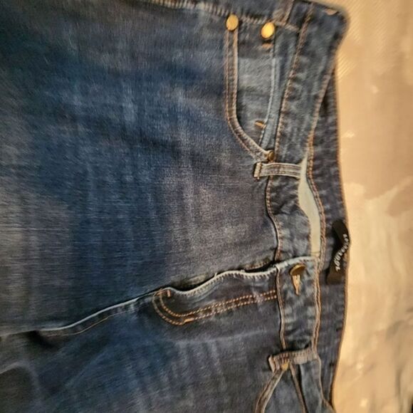 Liverpool Like New Jeans. Skinny Capri. Stretch. Size 14. - Picture 12 of 12